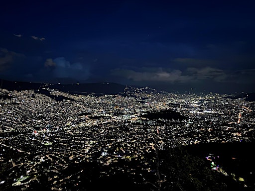 Medellín's El Picacho Viewpoint: Sunset and Nighttime Walking Tour